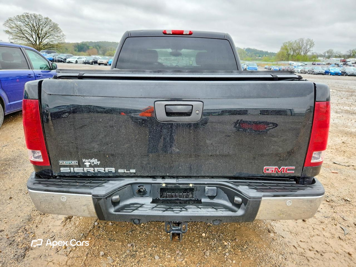 GMC Sierra 2011