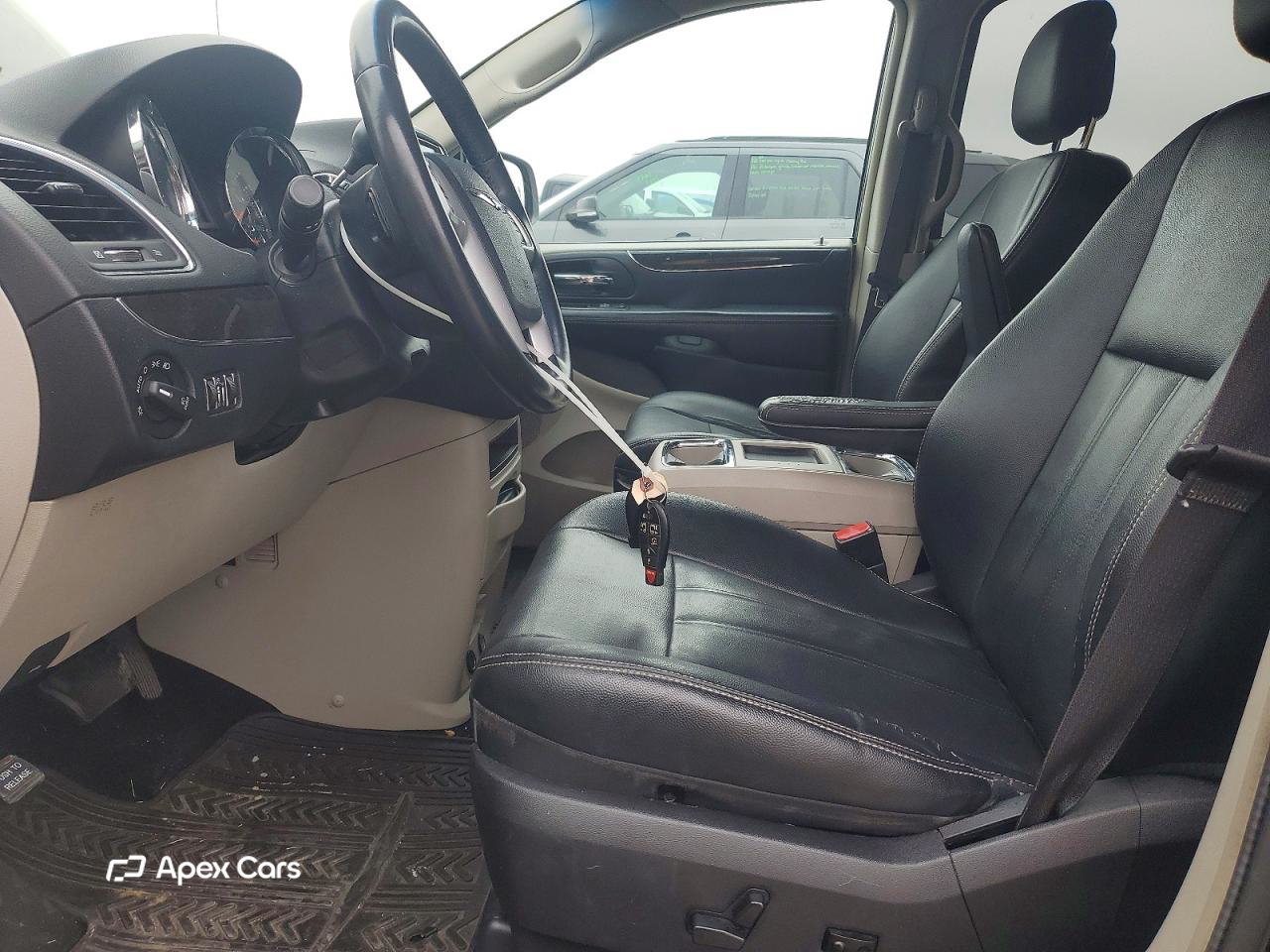Chrysler Voyager 2016