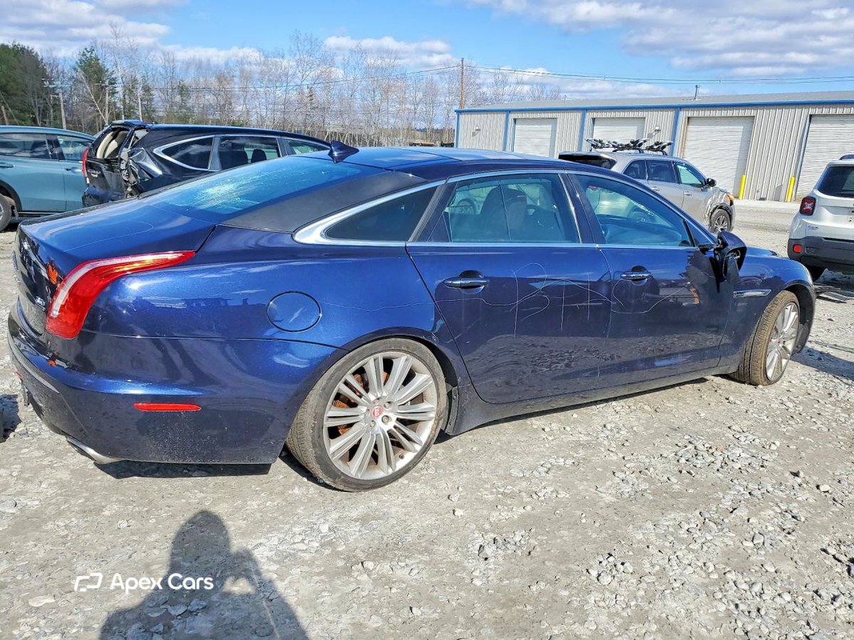 Jaguar XJ 2015