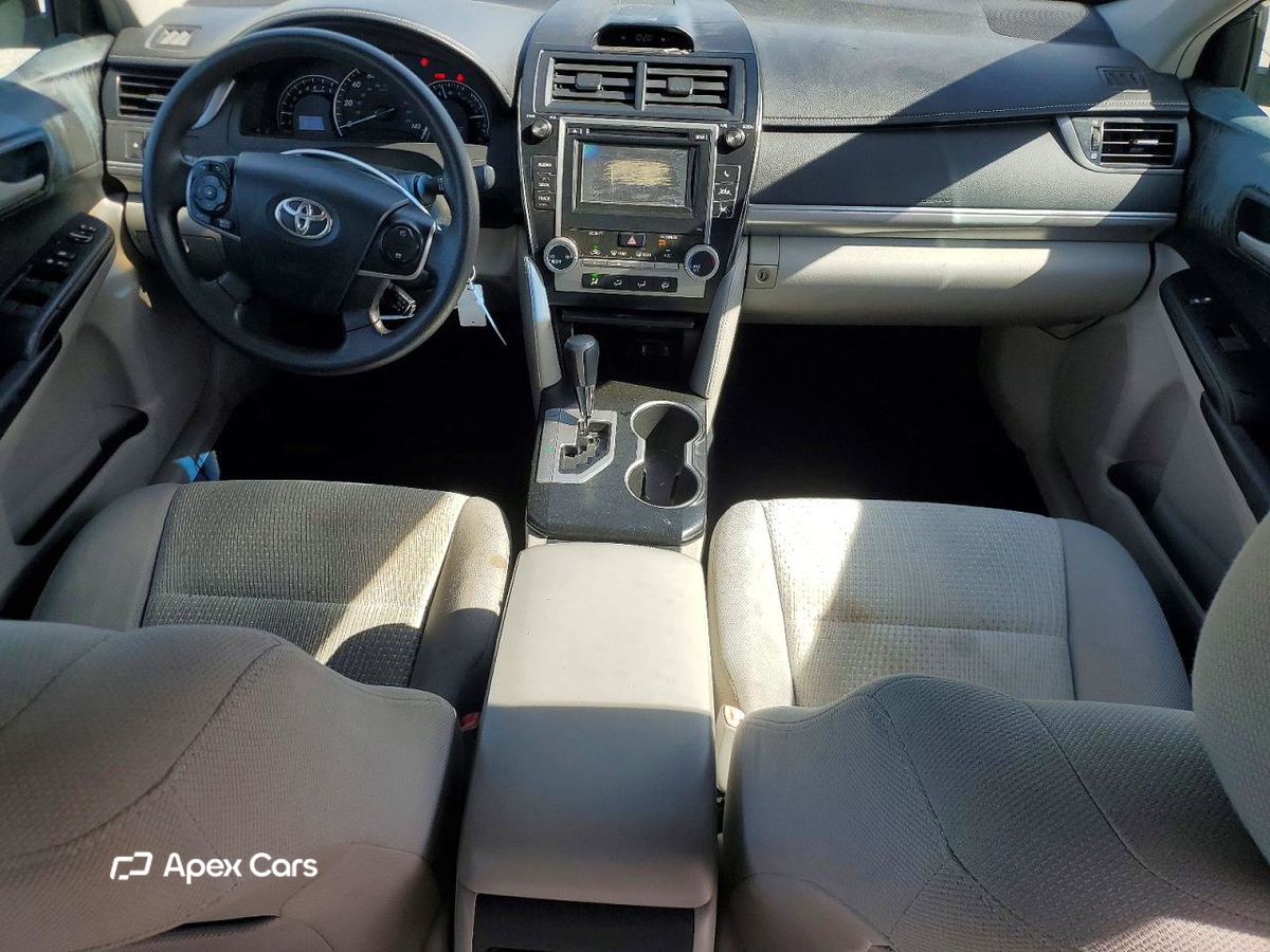 Toyota Camry 2012