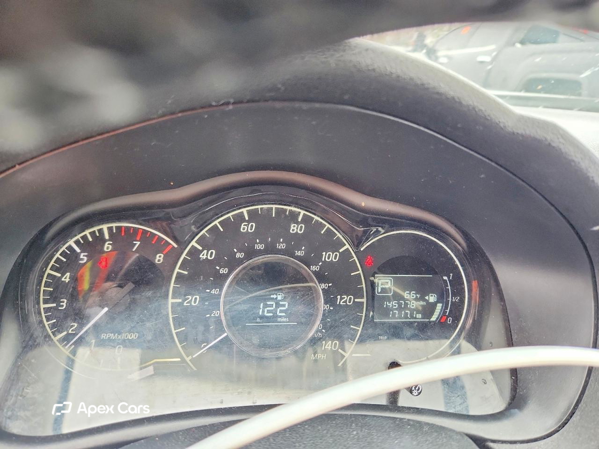Nissan Versa 2016