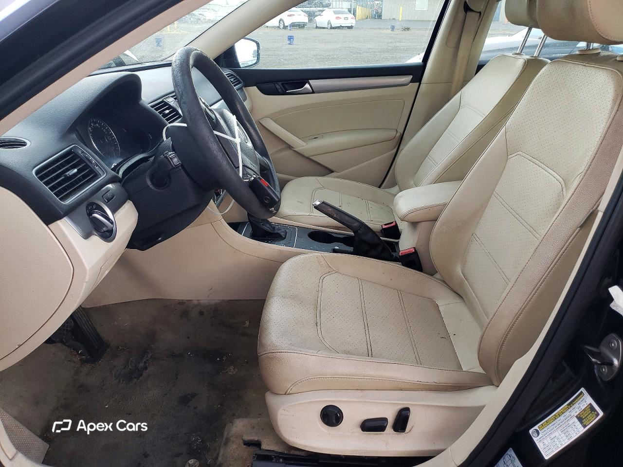 Volkswagen Passat 2013