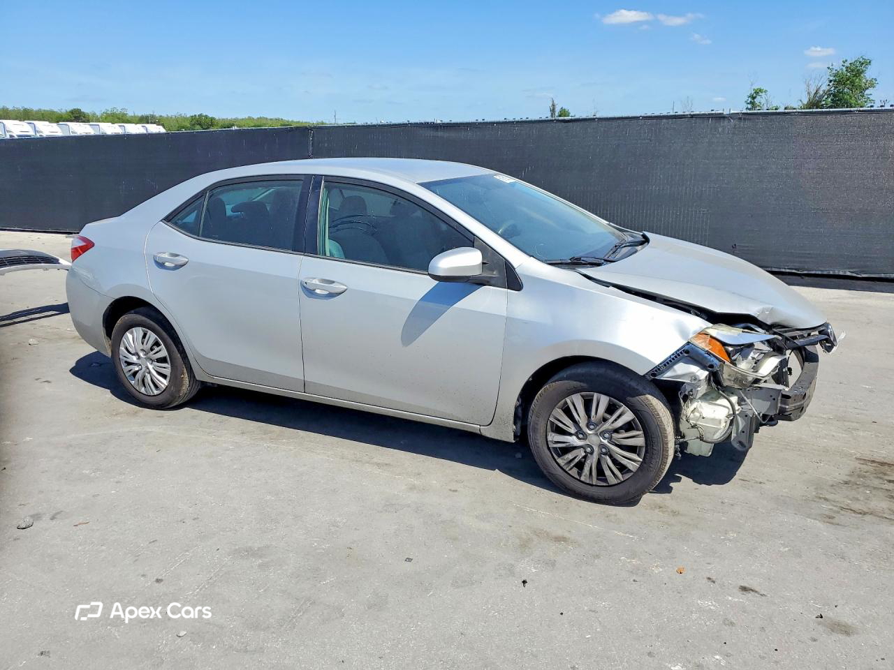 Toyota Corolla 2015