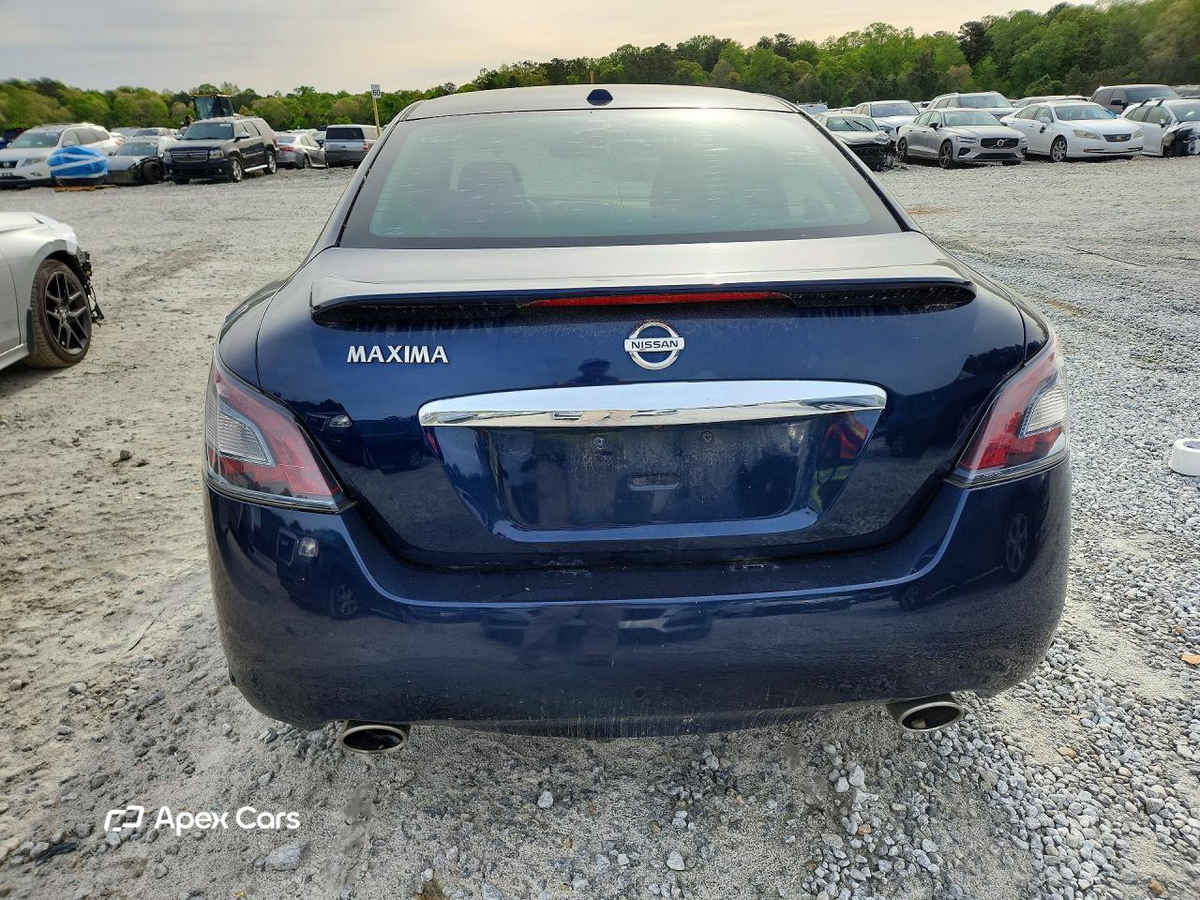 Nissan Maxima 2013