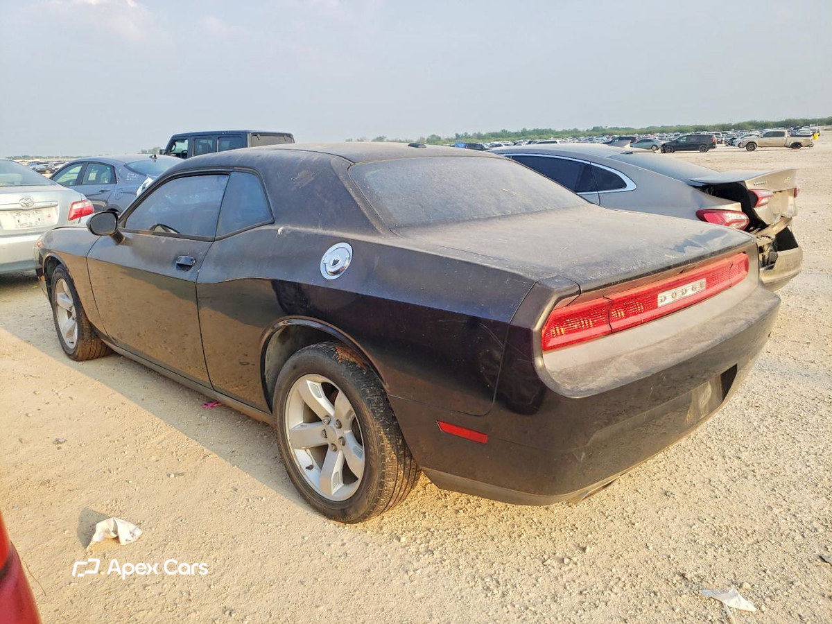 Dodge Challenger 2011