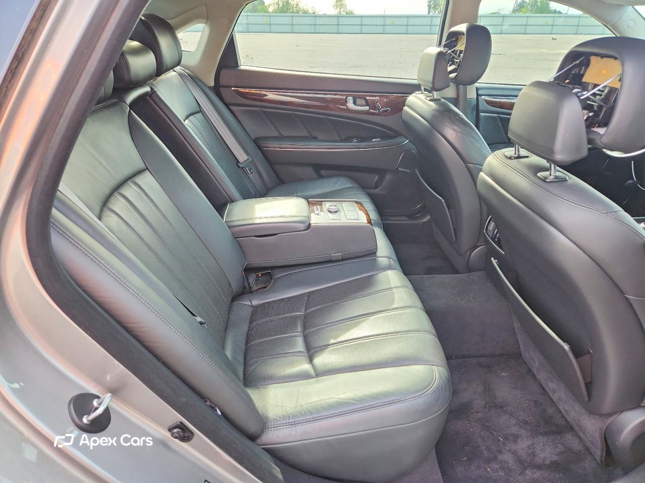 Hyundai Equus 2013