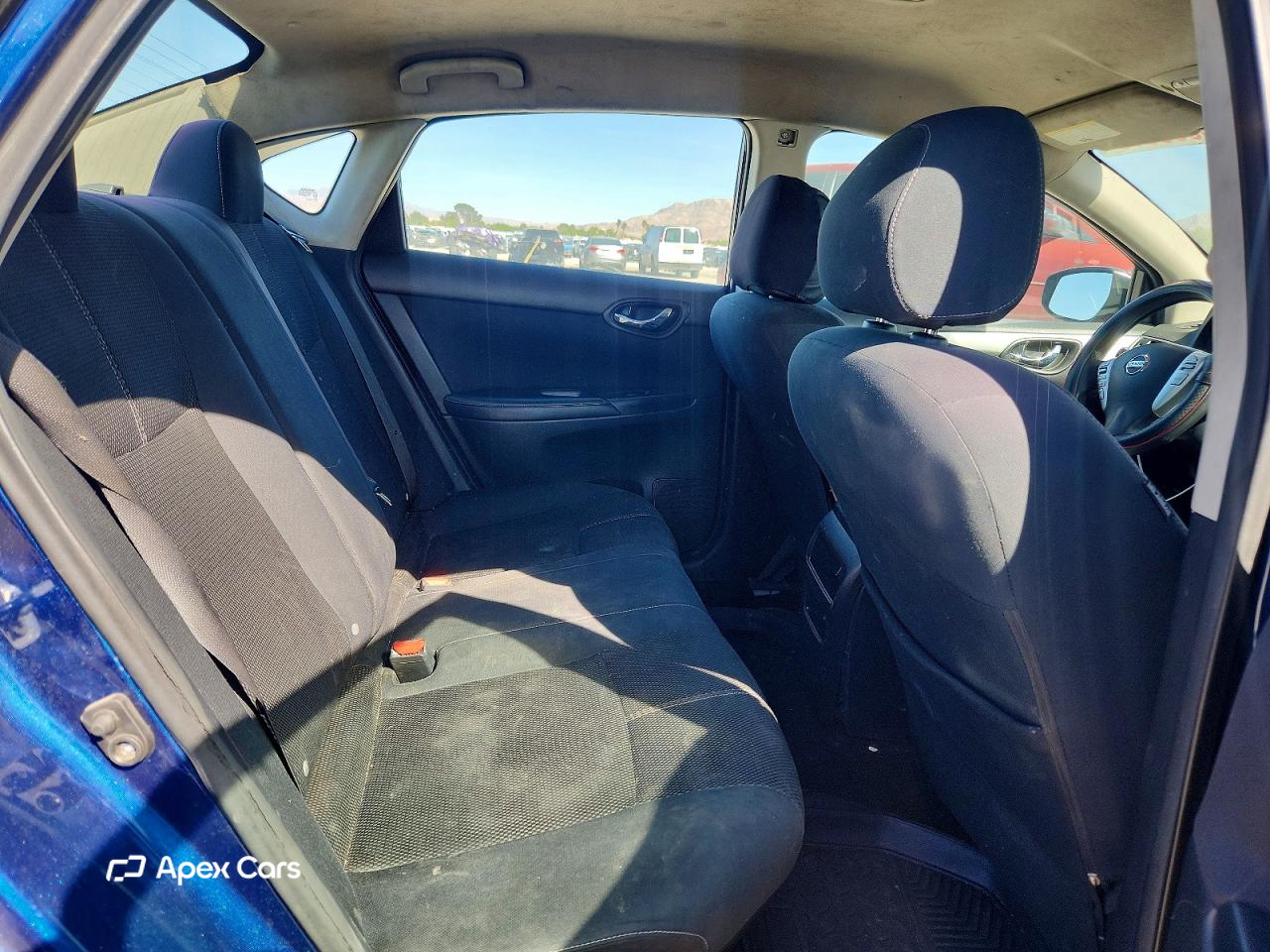 Nissan Sentra 2016