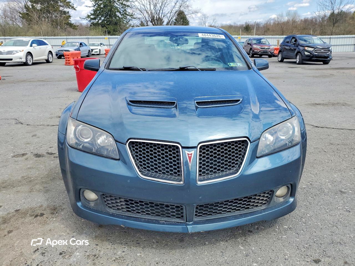 Pontiac G8 2009