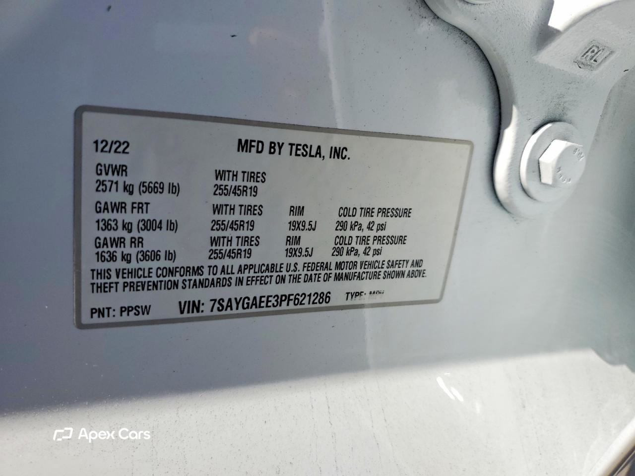 Tesla Model Y 2023