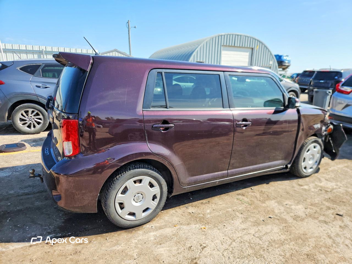 Scion xB 2012