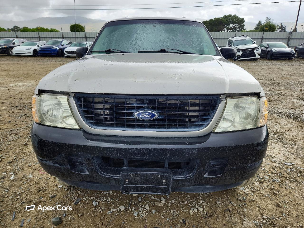 Ford Explorer 2004