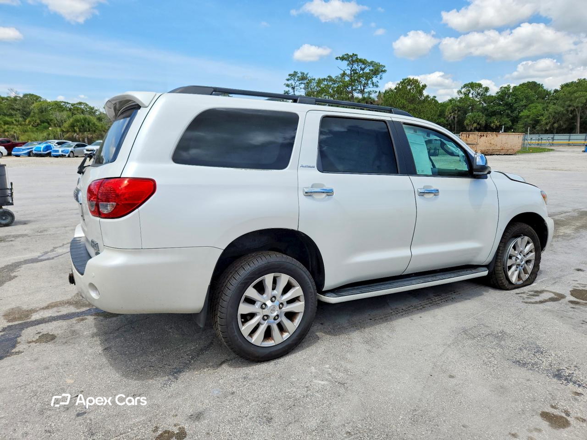 Toyota Sequoia 2017