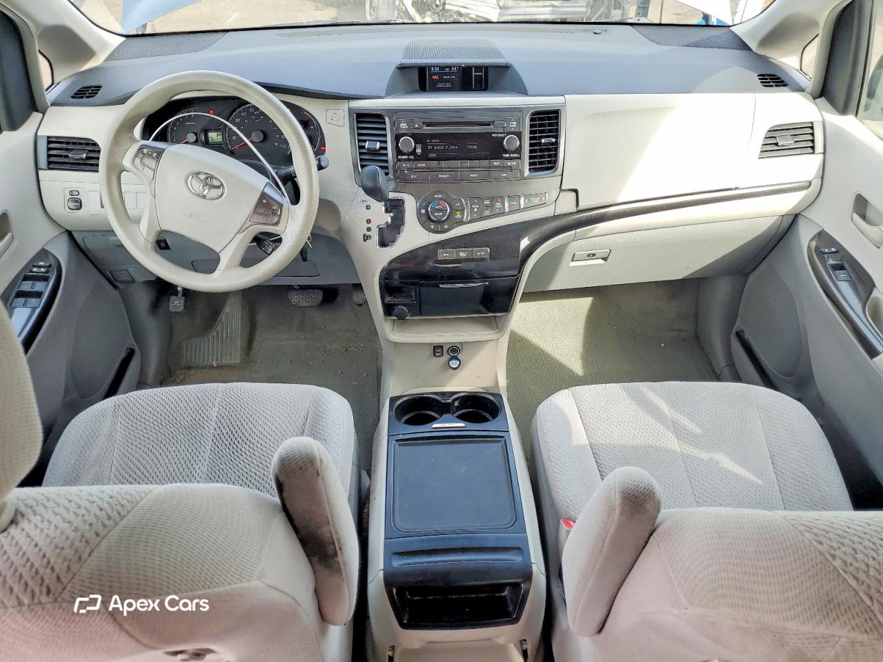 Toyota Sienna 2013