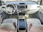 Toyota Sienna 2013