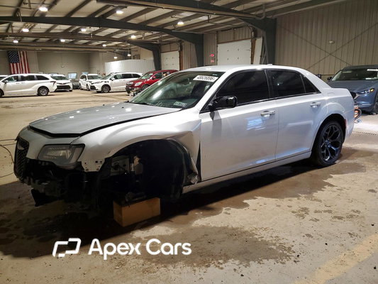 Chrysler 300 2019 - Image 1 of 13