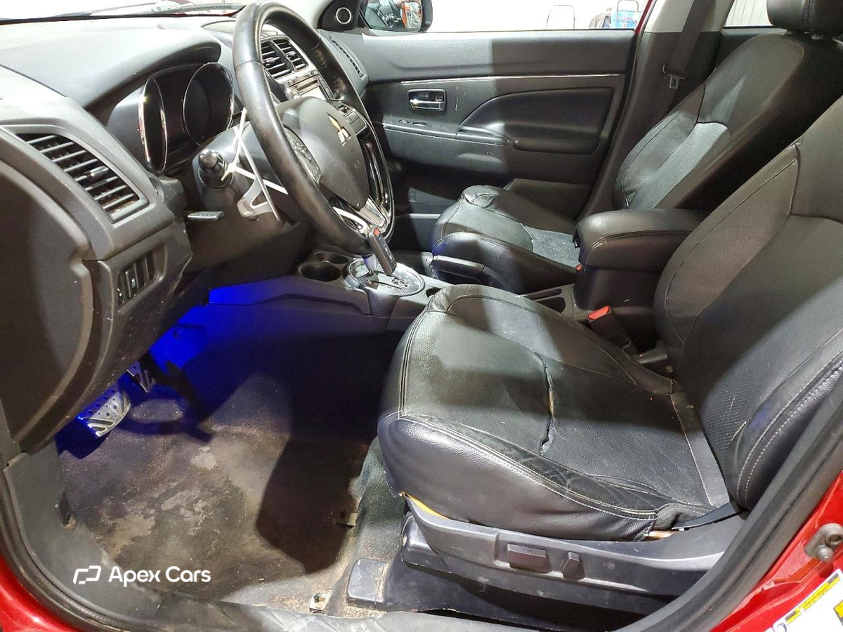Mitsubishi Outlander 2016