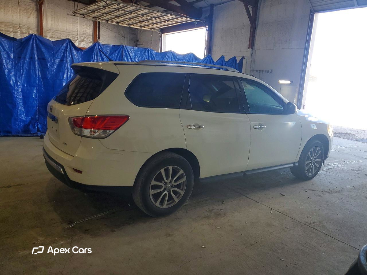 Nissan Pathfinder 2016