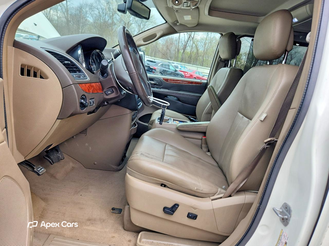 Chrysler Voyager 2013