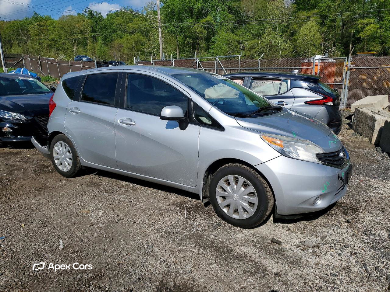 Nissan Versa 2014