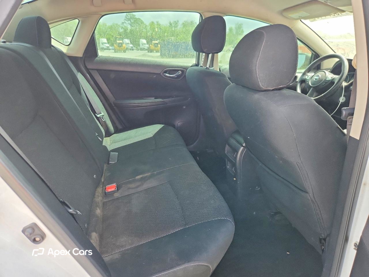 Nissan Sentra 2019
