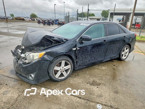 Toyota Camry 2012 - Image 1 of 13