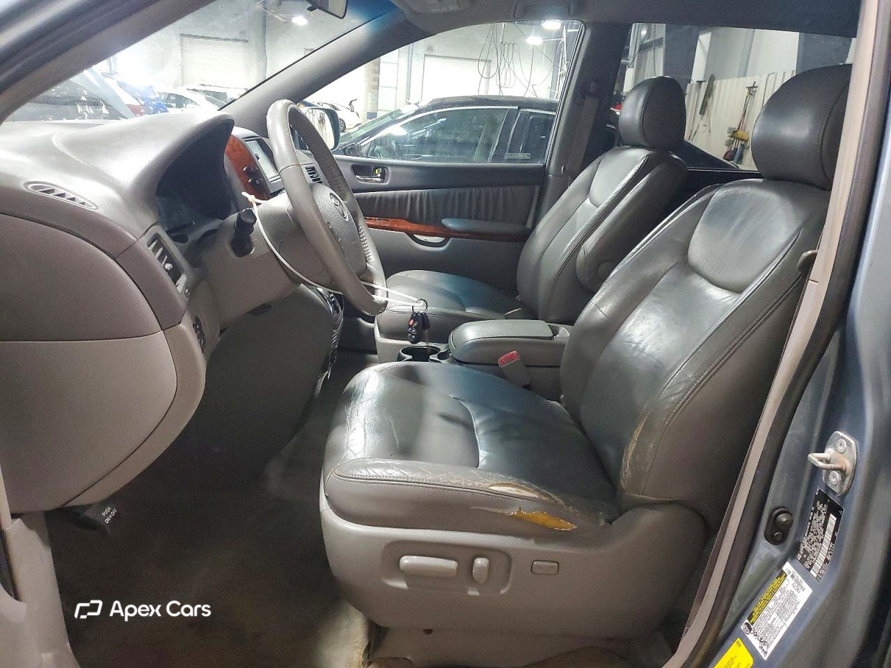 Toyota Sienna 2005