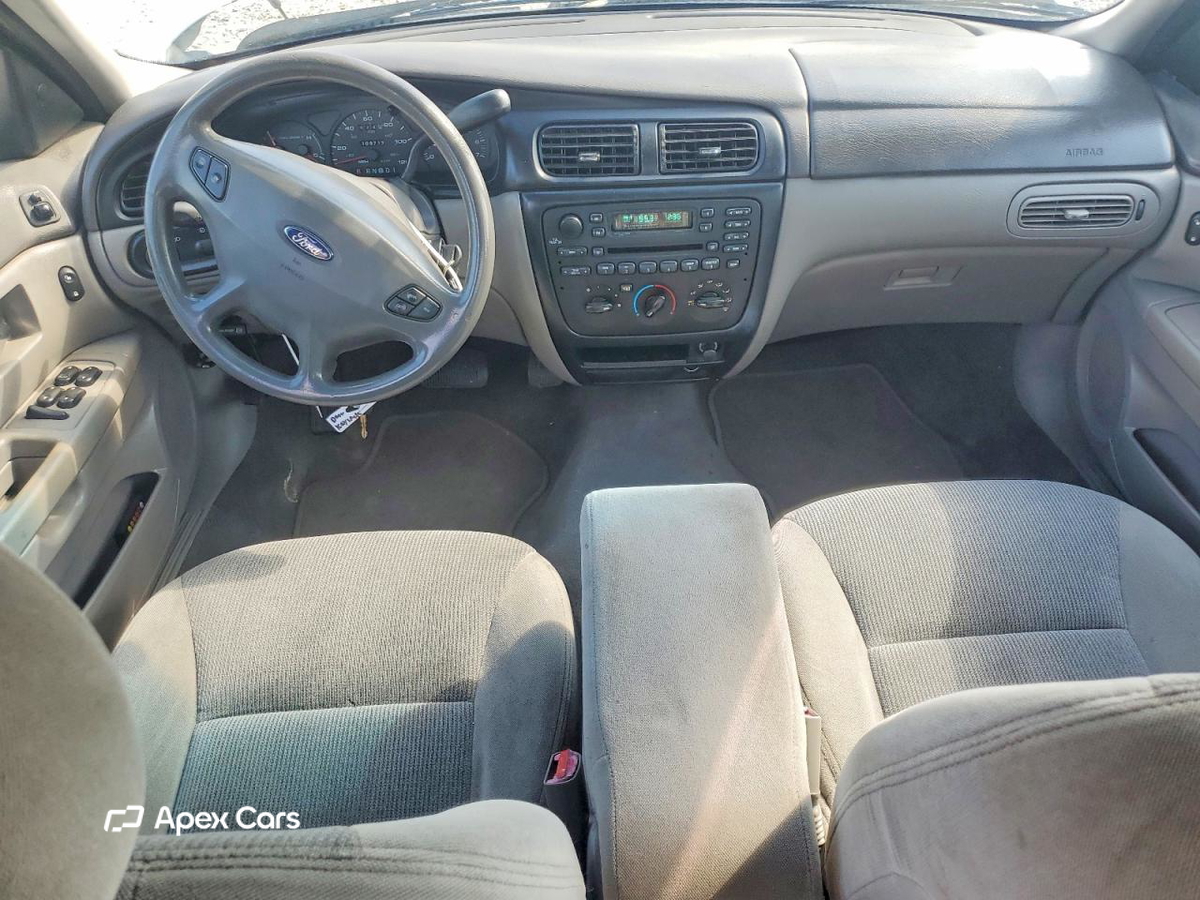 Ford Taurus 2002
