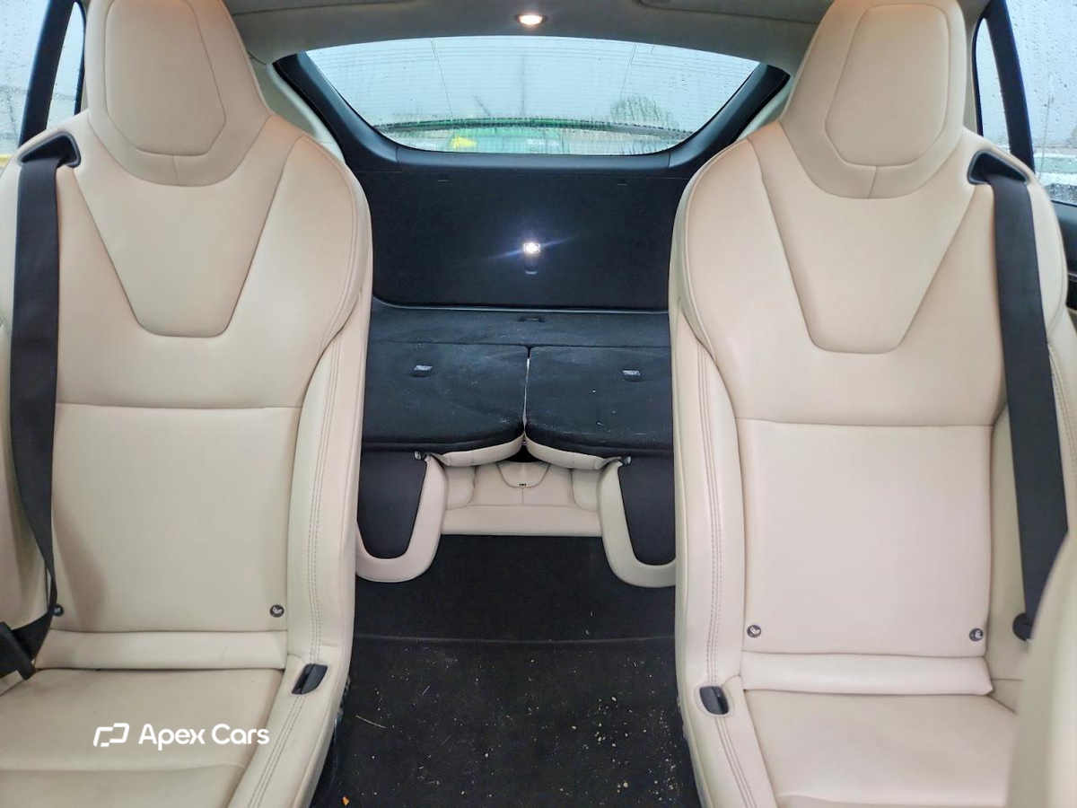 Tesla Model X 2018