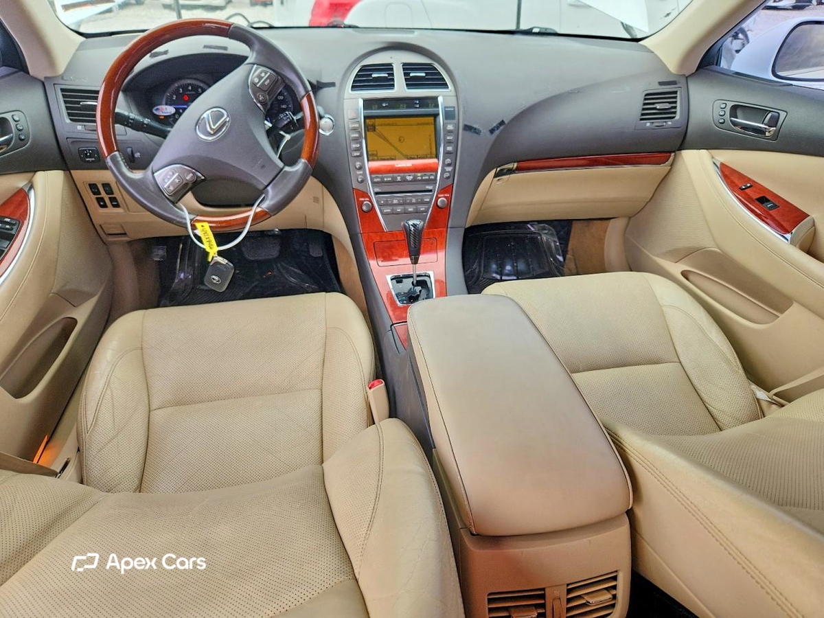 Lexus ES 2011