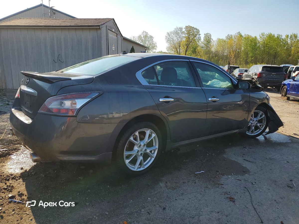 Nissan Maxima 2013