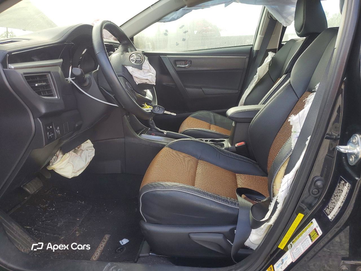 Toyota Corolla 2015