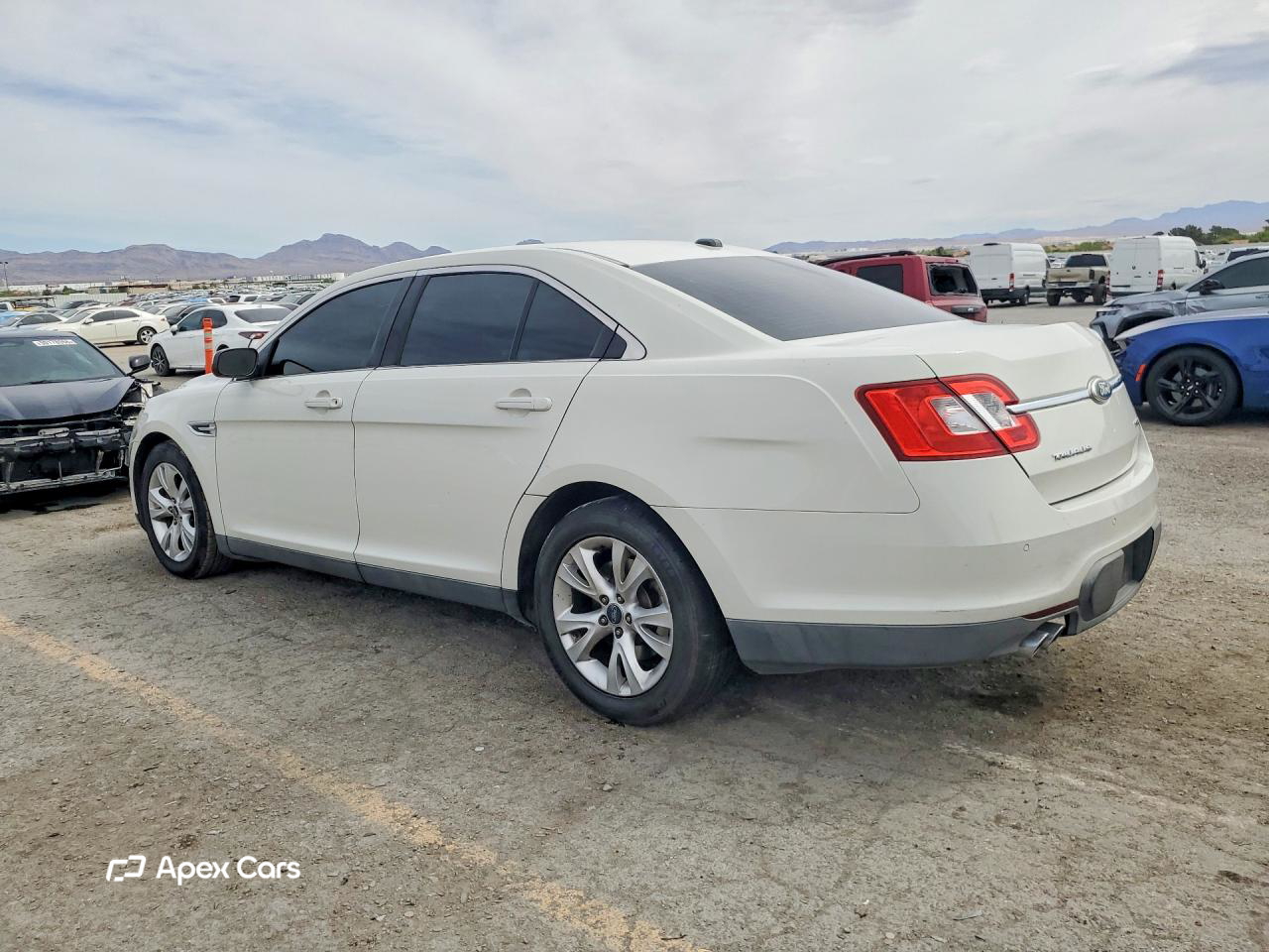 Ford Taurus 2011