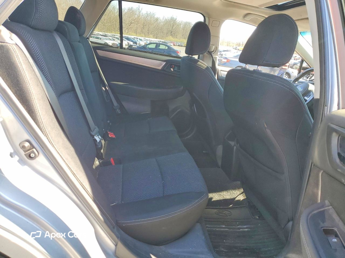 Subaru Outback 2015