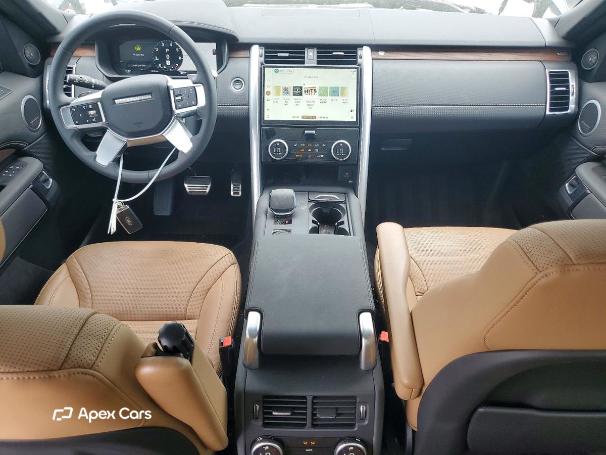 Land Rover Discovery 2025
