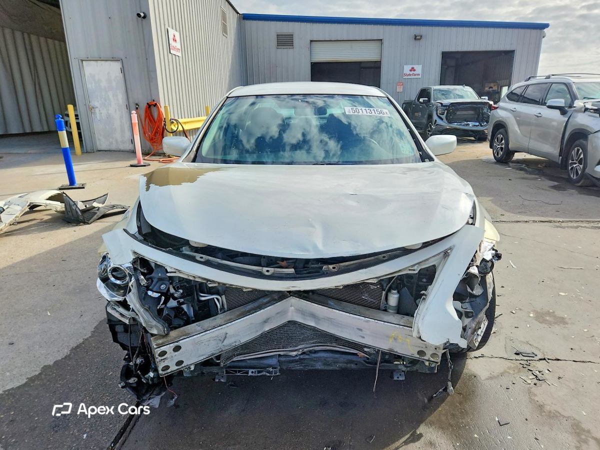 Nissan Altima 2015