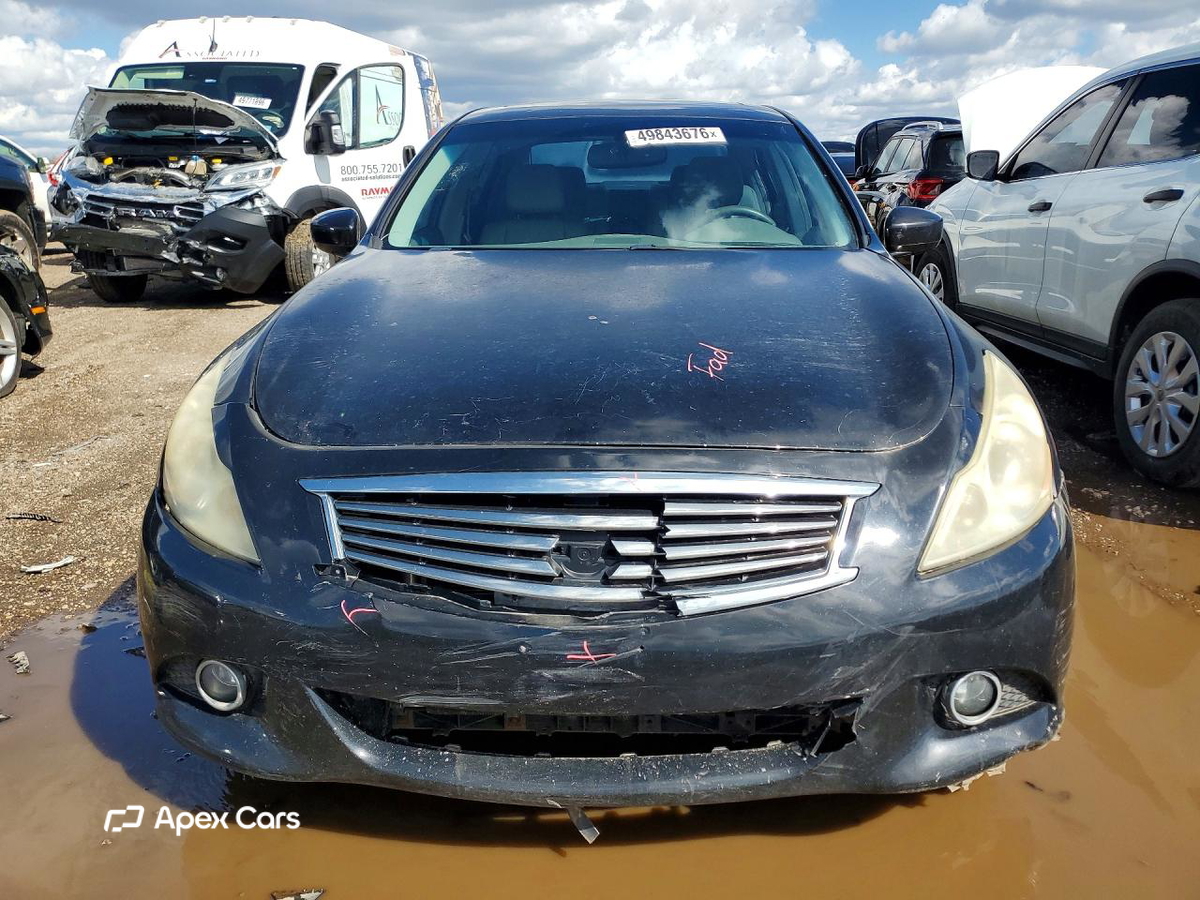 Infiniti G 2013