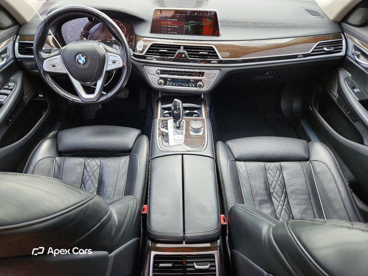 BMW Series 7 2020