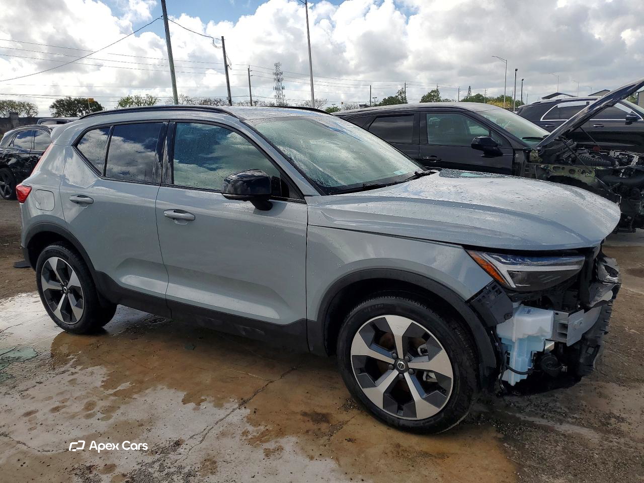 Volvo XC40 2026