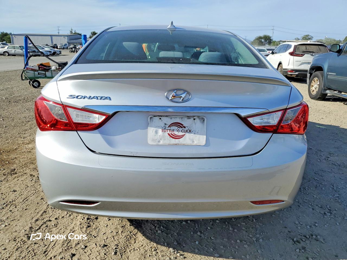Hyundai Sonata 2013