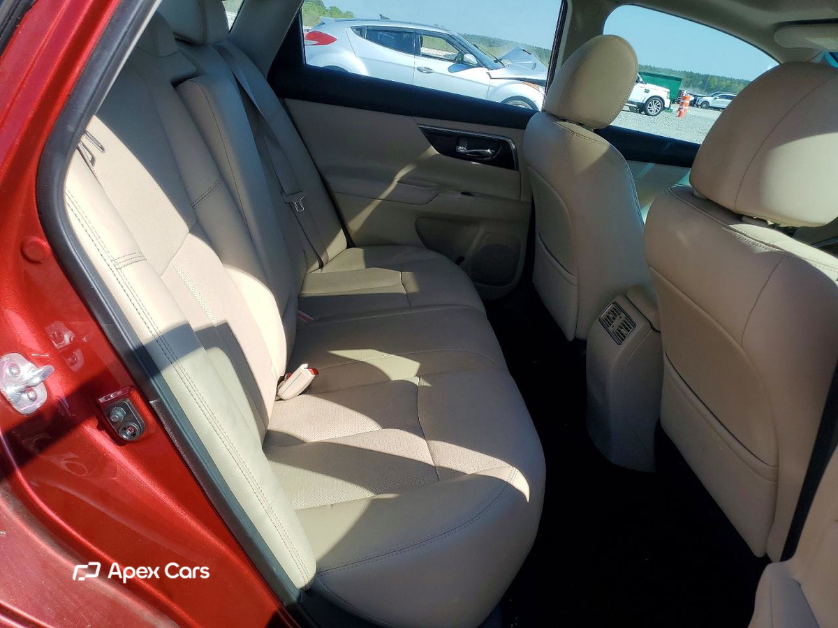 Nissan Altima 2015