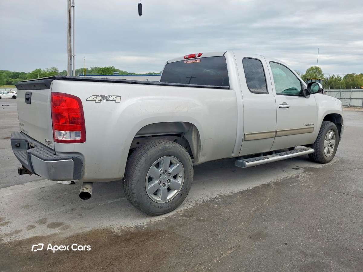 GMC Sierra 2010