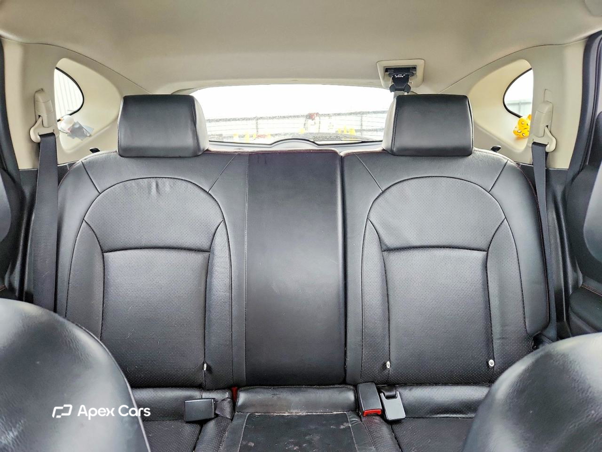 Nissan Rogue 2012