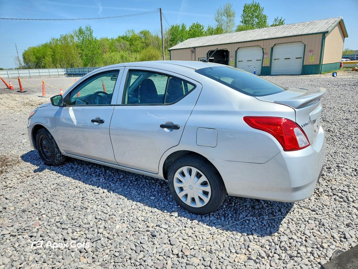Nissan Versa 2019