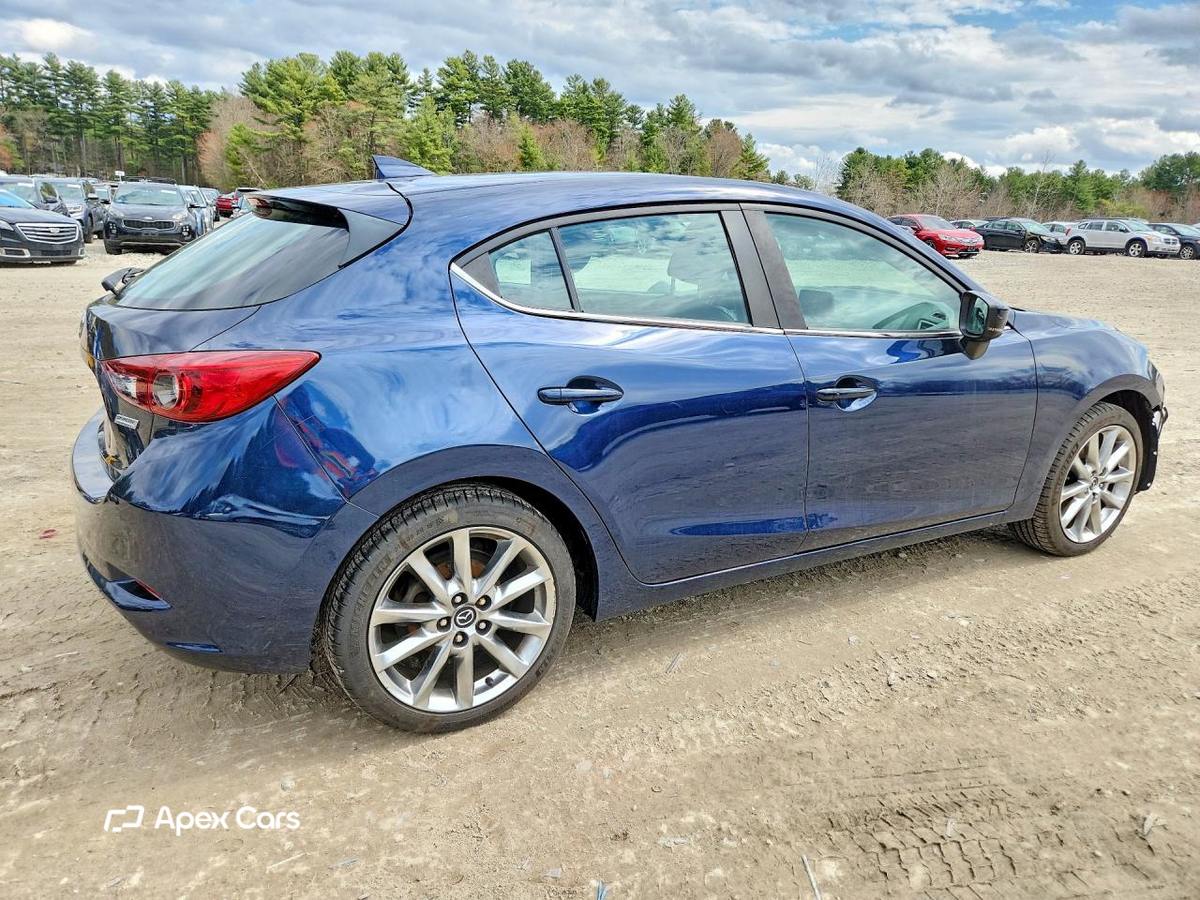 Mazda 3 2018