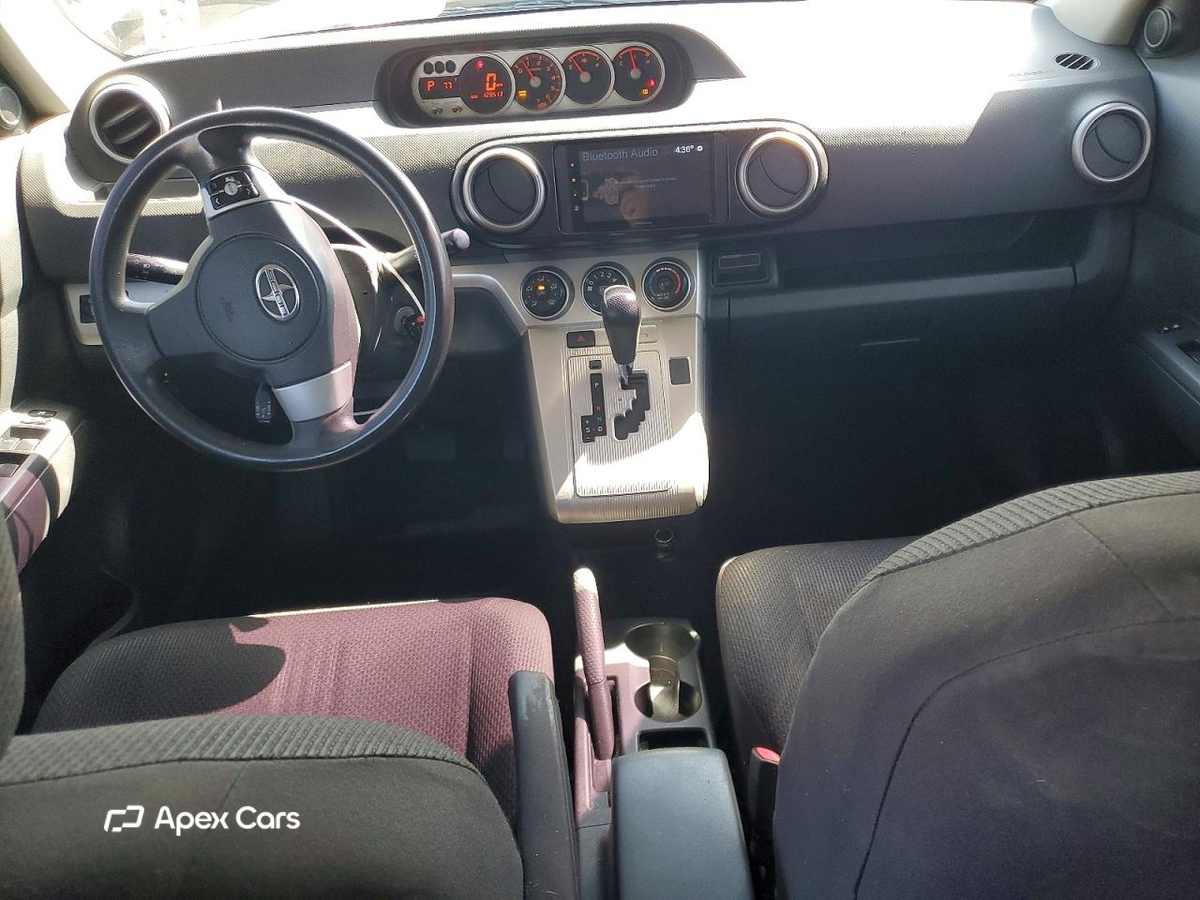 Scion xB 2010