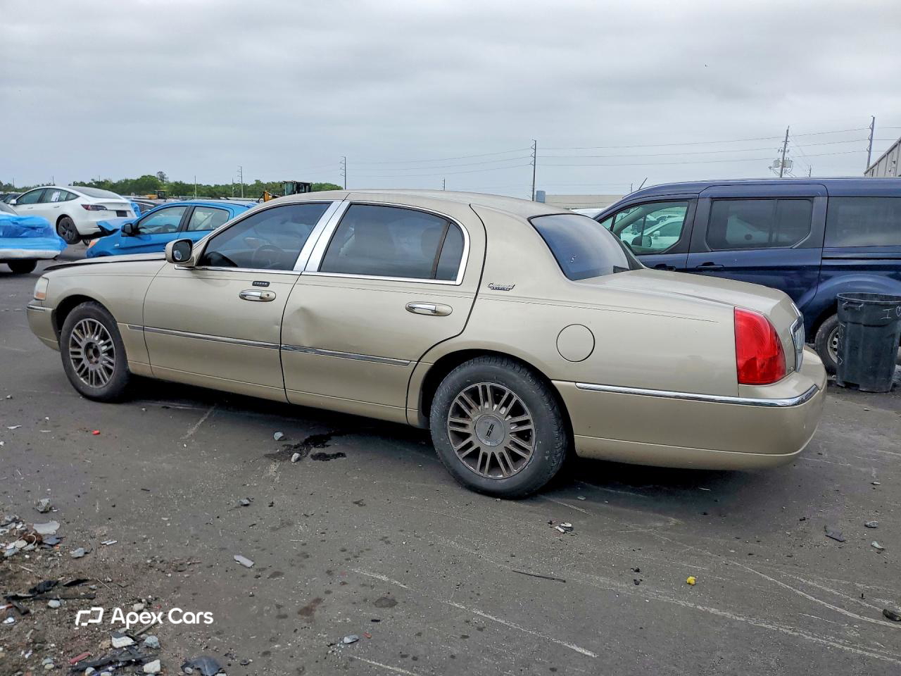 Lincoln Town Car 2010
