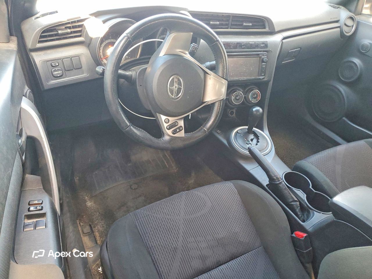 Scion tC 2012