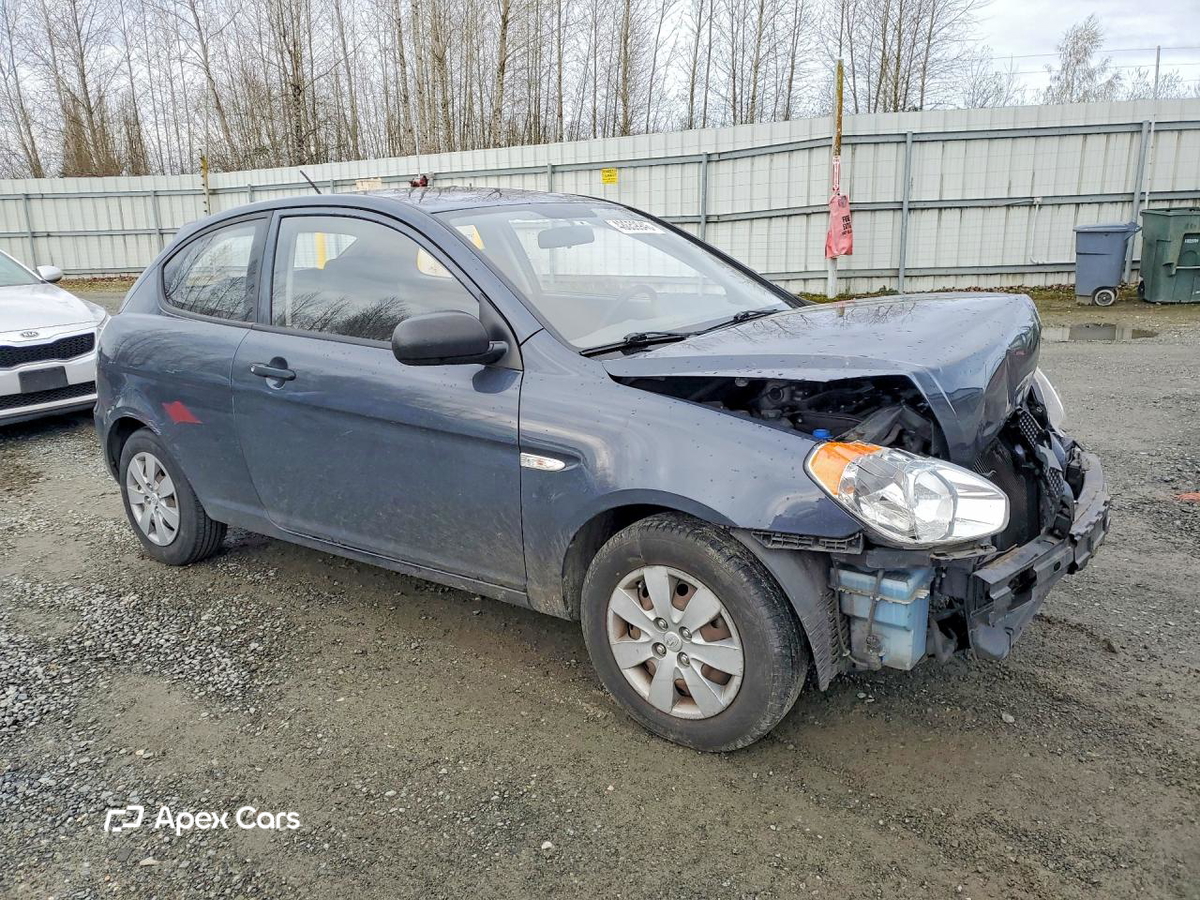 Hyundai Accent 2011
