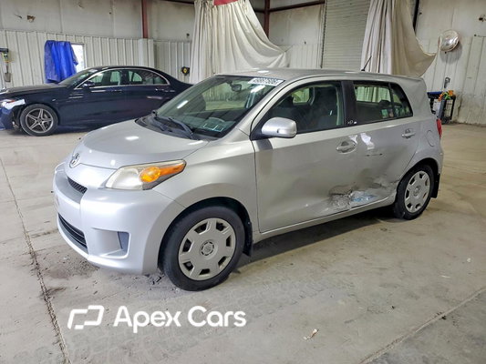 Scion xD 2013 - Image 1 of 4