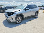 Toyota RAV 4 2025